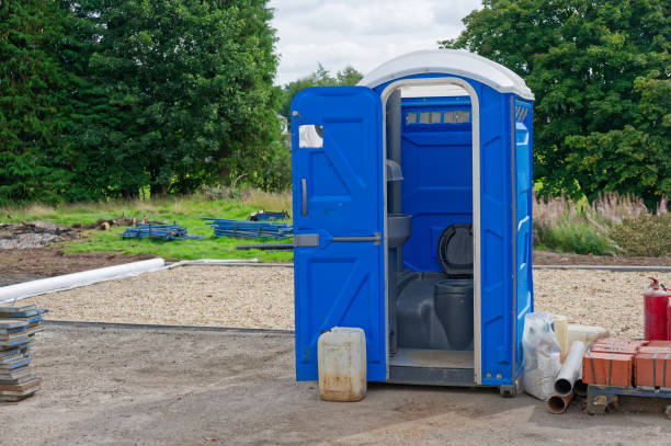 Best Deluxe Portable Toilet Rental in USA